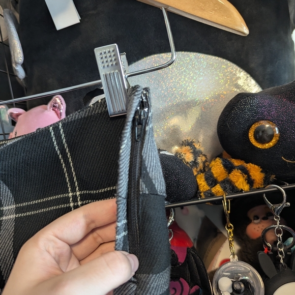 Y2K Grey Plaid Skirt - Picture 3 of 3